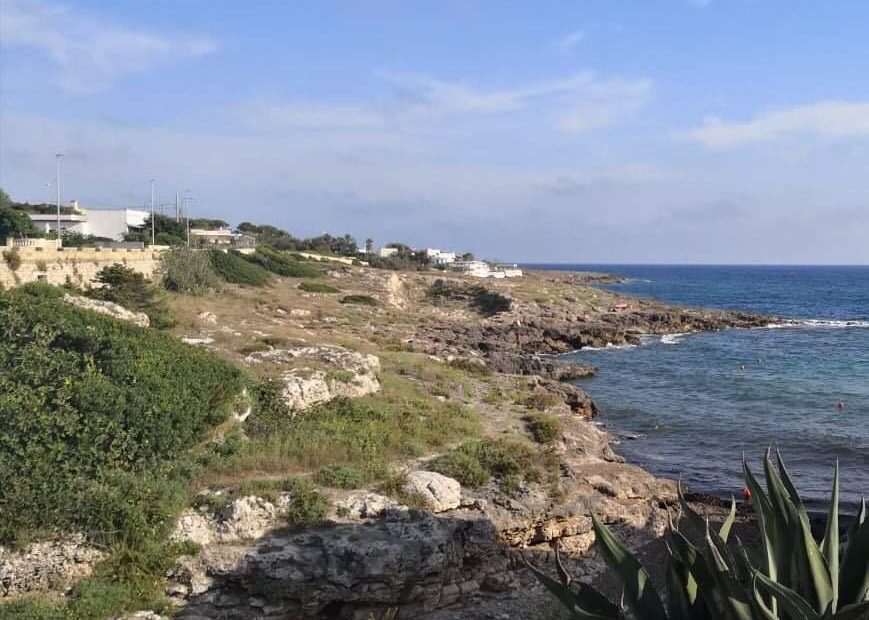 Baia dei diavoli, spiaggia del Salento (ionica), sabbia
