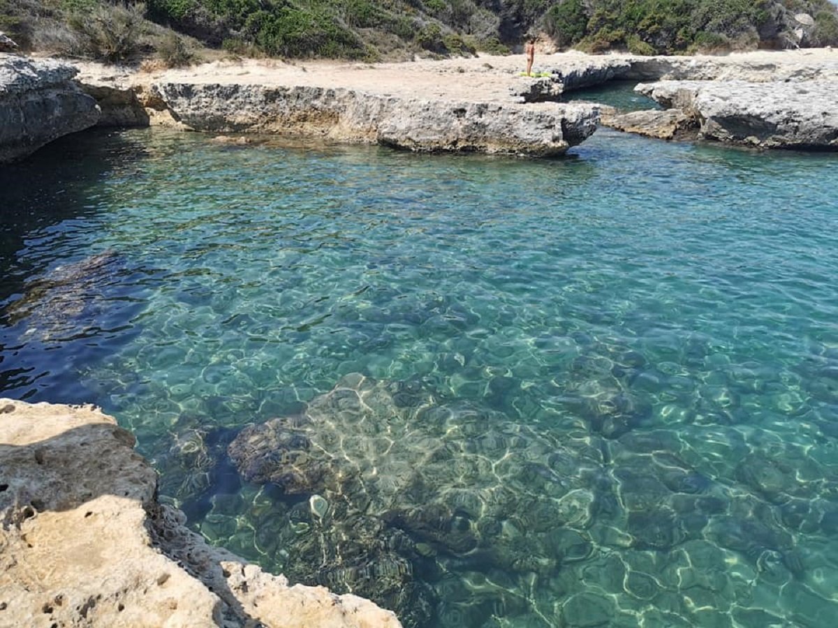 Caletta Toraiello, spiaggia del Salento (adriatica), misto