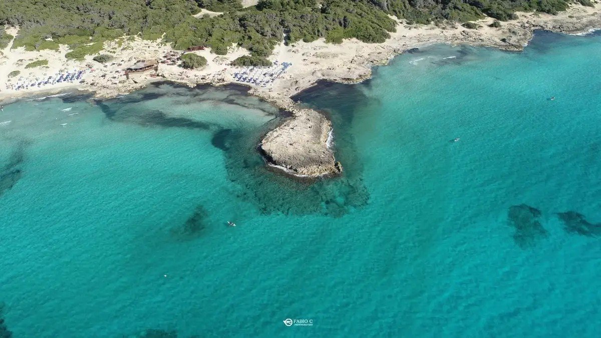 Punta della Suina, spiaggia del Salento (ionica), sabbia