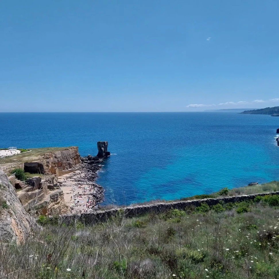 Santa Cesarea Terme, spiaggia del Salento (leuca), scogli