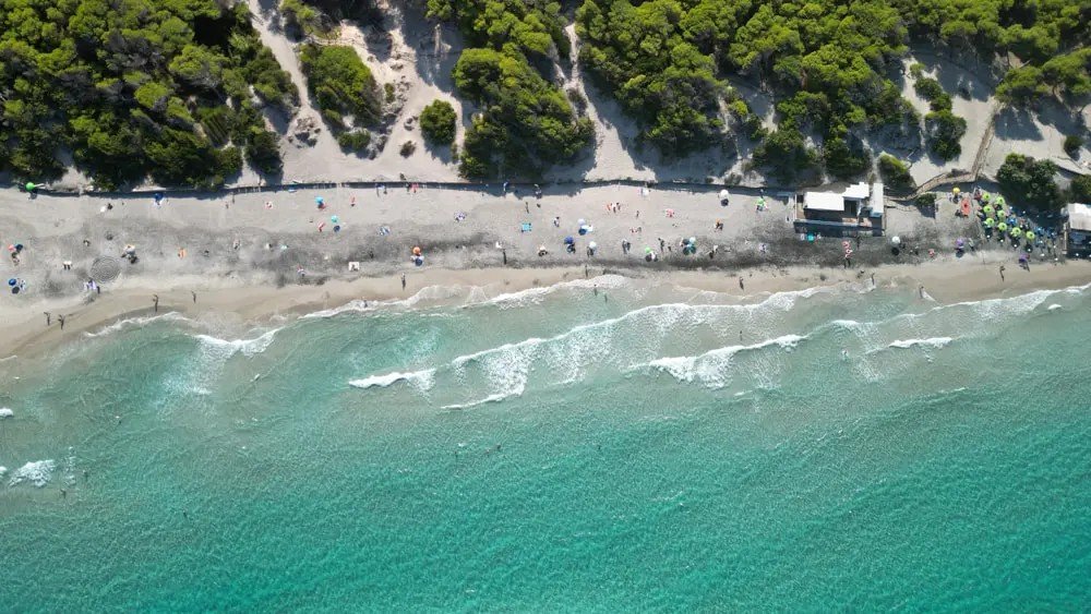 Torre dell'Orso, spiaggia del Salento (adriatica), sabbia