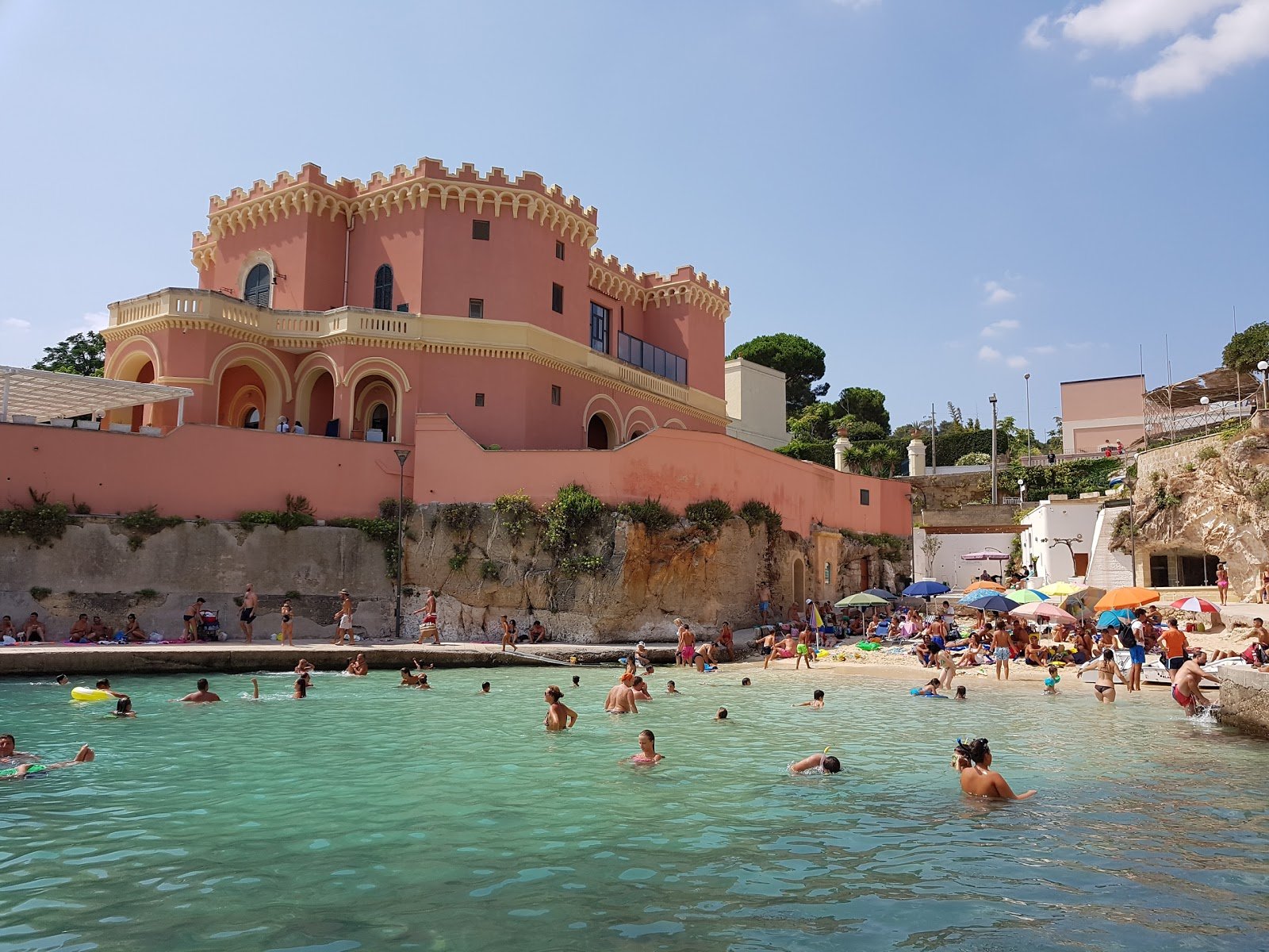 Tricase Porto, spiaggia del Salento (leuca), scogli