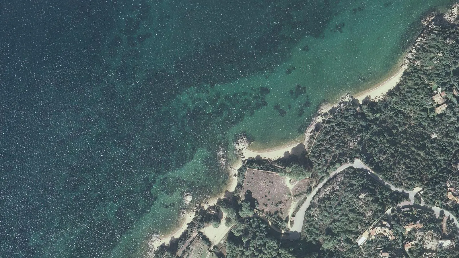 Vue aérienne de Cala Ginepro