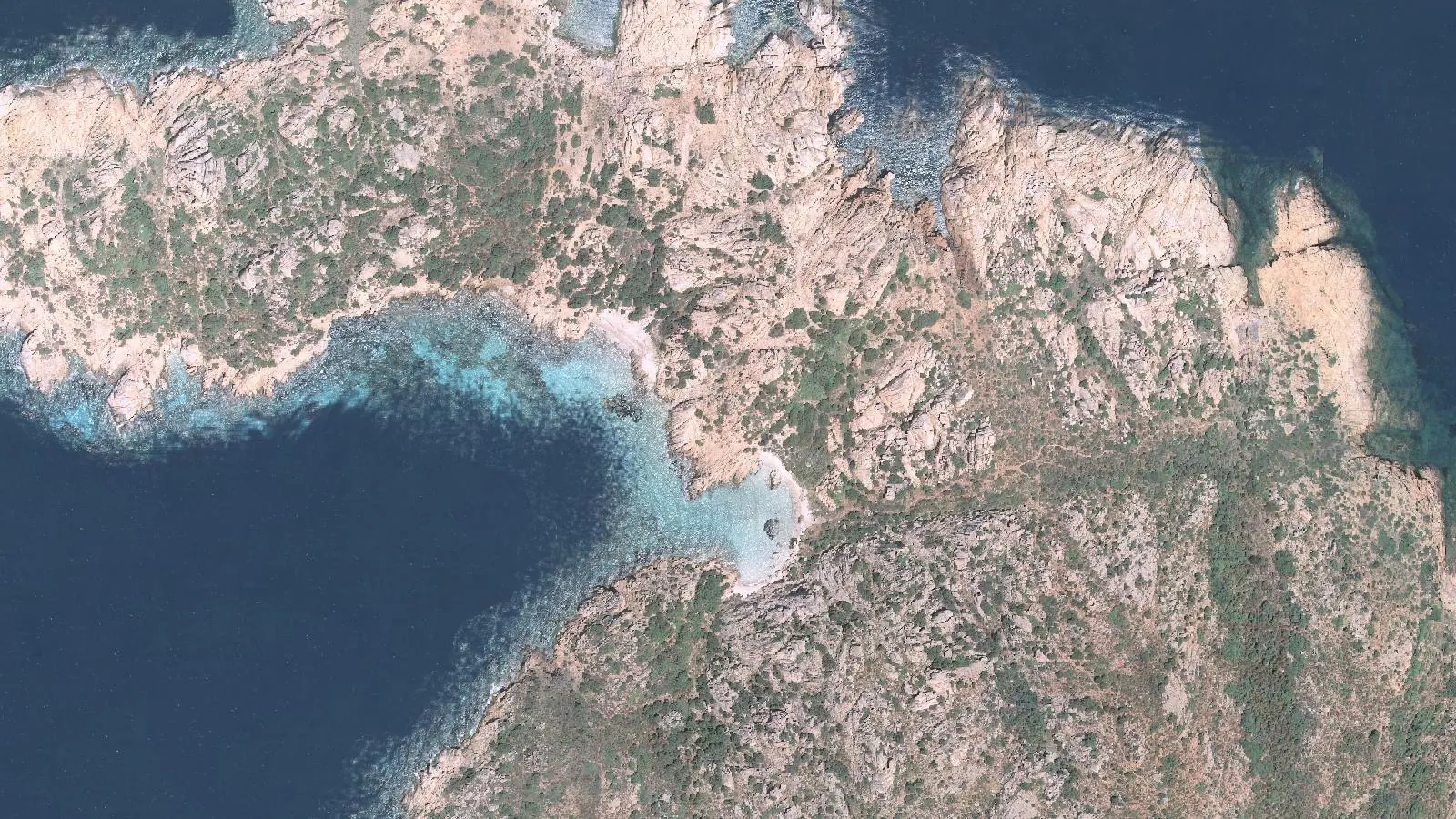 Vista aerea di Cala Napoletana