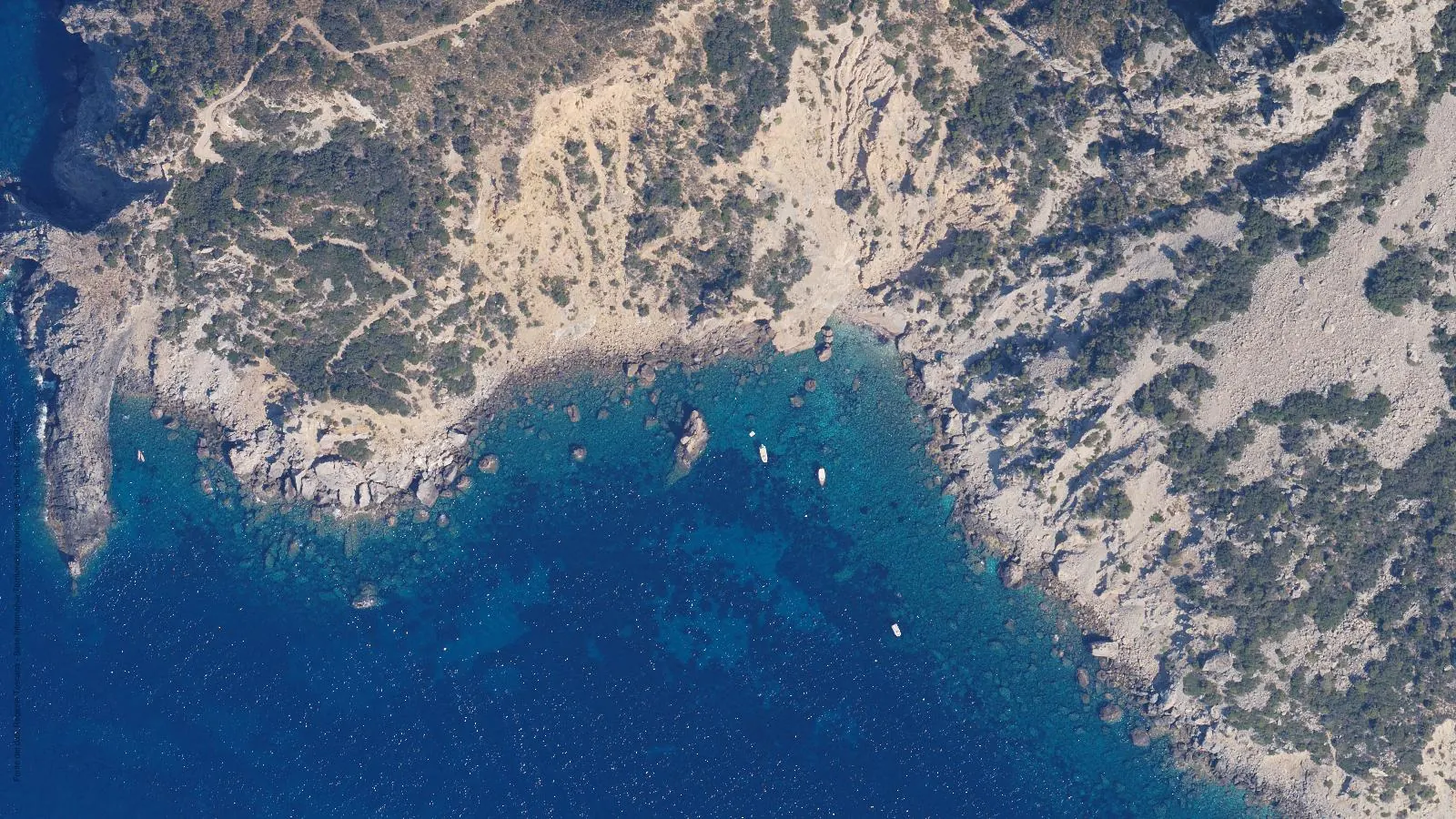 Vista aerea di Capo d'Uomo