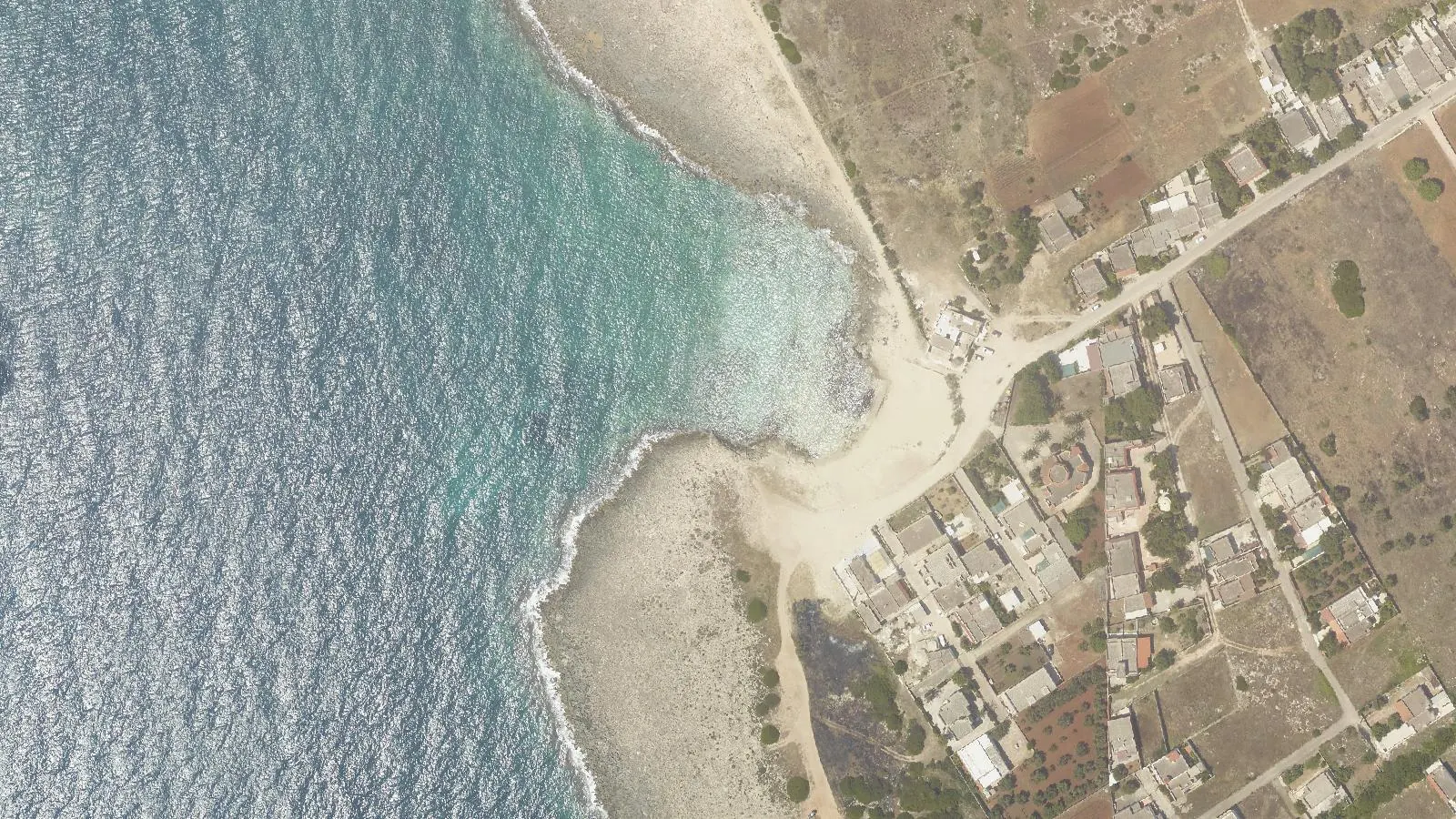 Vue aérienne de Lido dell' Ancora