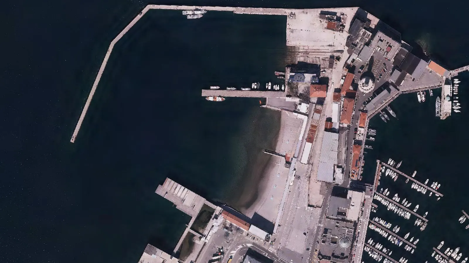 Vista aerea di Settore Maschile
