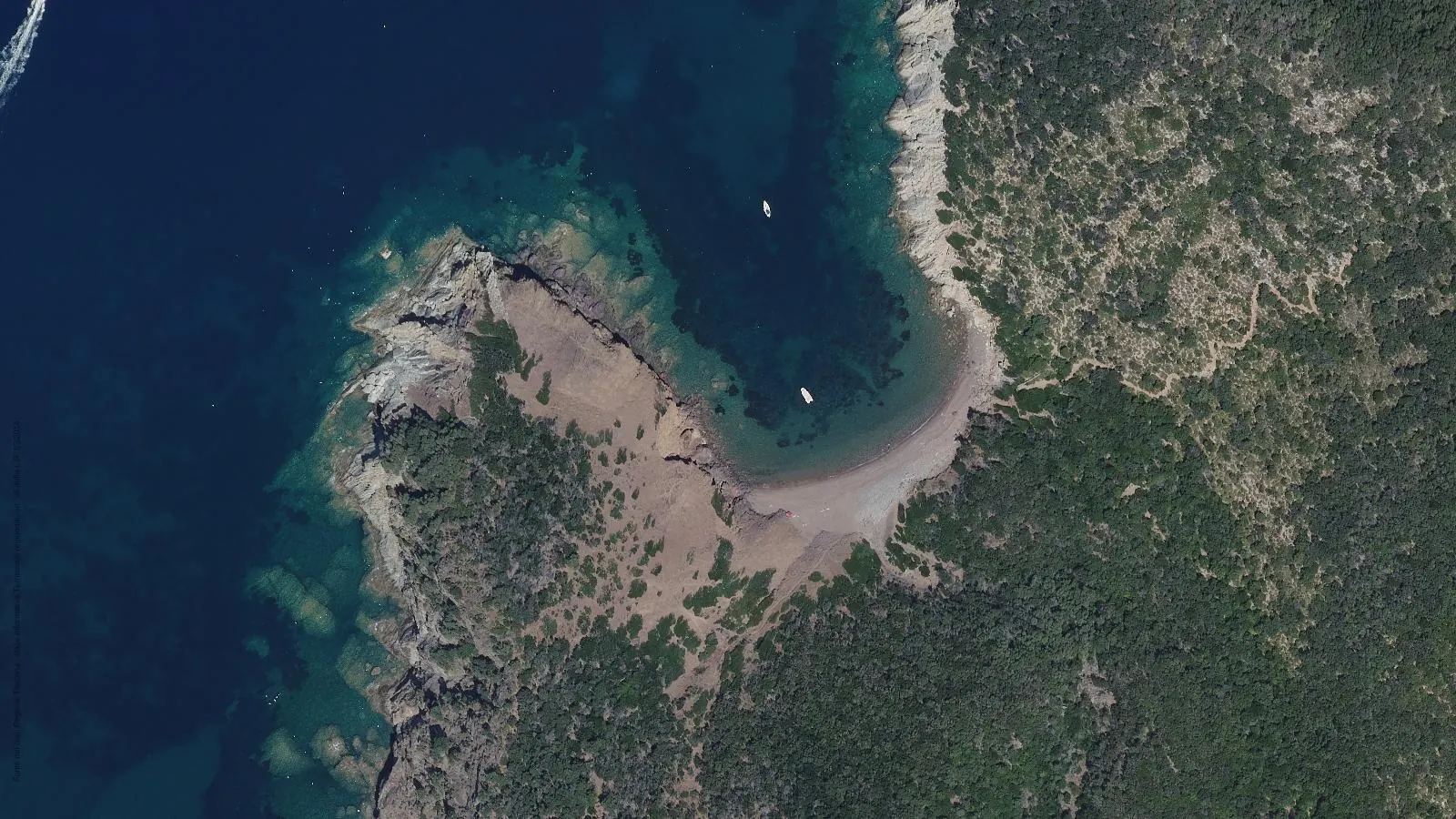 Vista aerea di Spiaggia Cala dell'Inferno