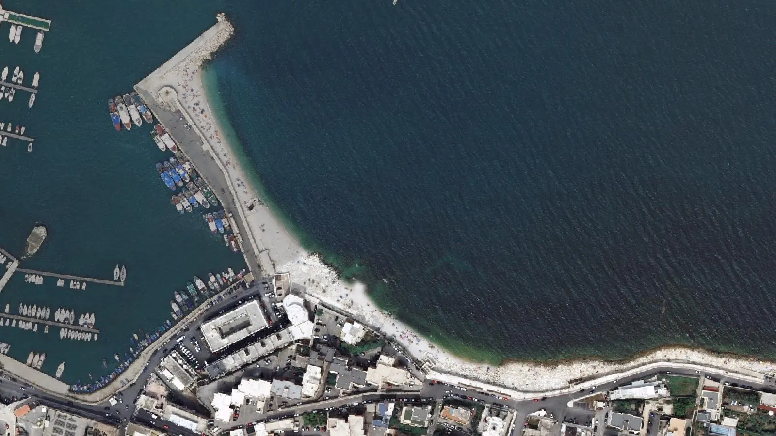 Vue aérienne de Spiaggia del macello