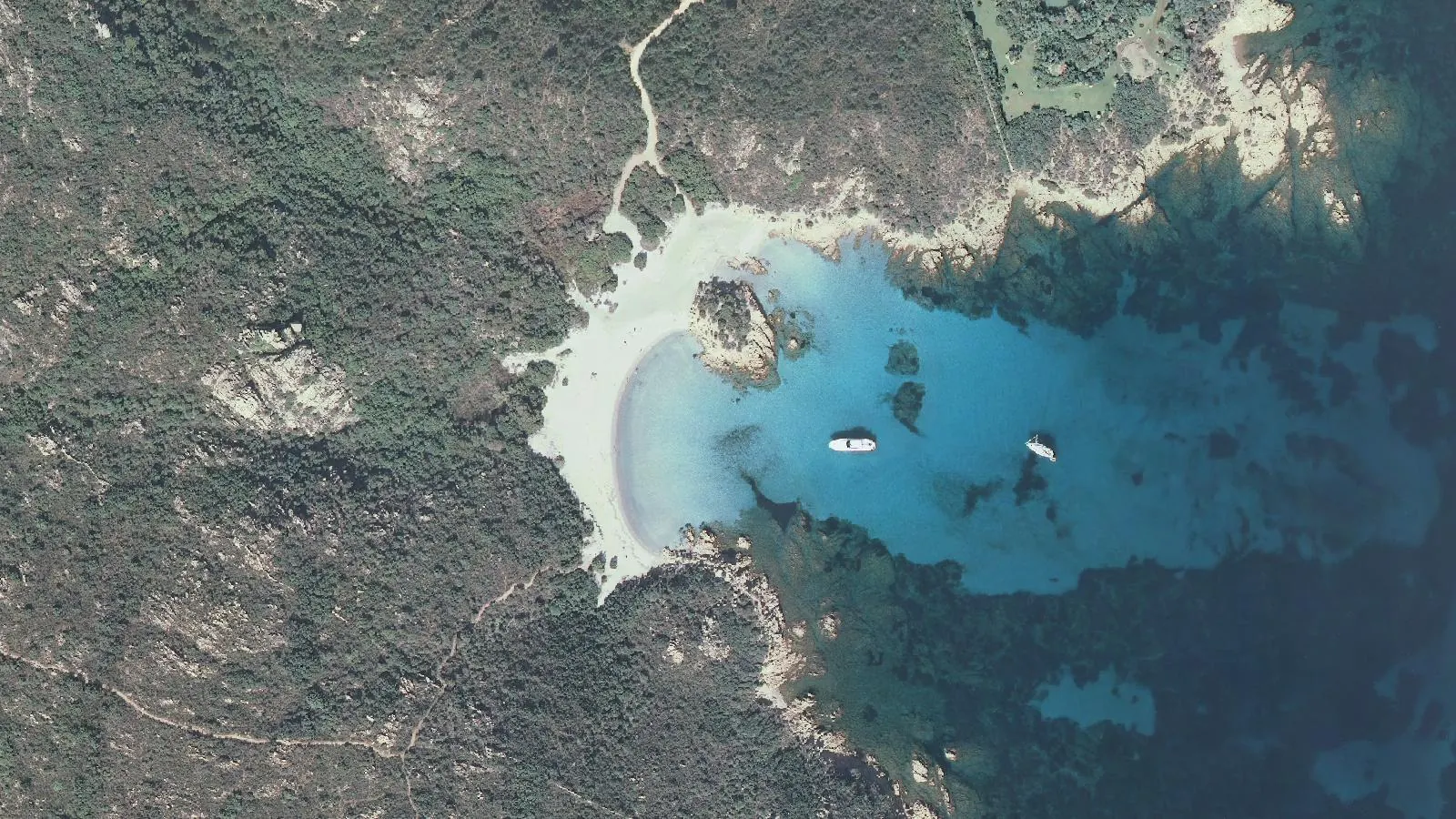 Luftbild von Spiaggia del Principe - Poltu di li cogghj