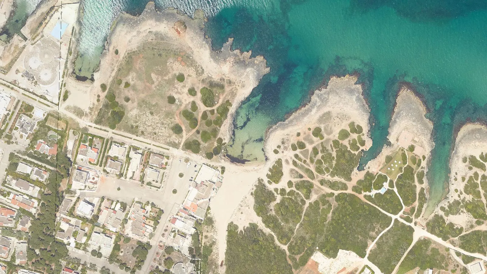 Vista aerea di Spiaggia della Costa Merlata