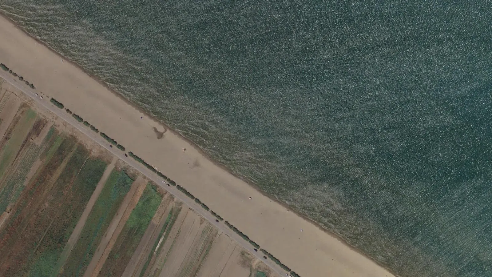 Vue aérienne de Plage de Barletta