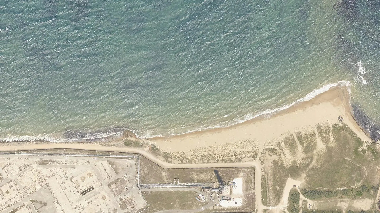 Vista aerea di Spiaggia di Capo di Torre Cavallo