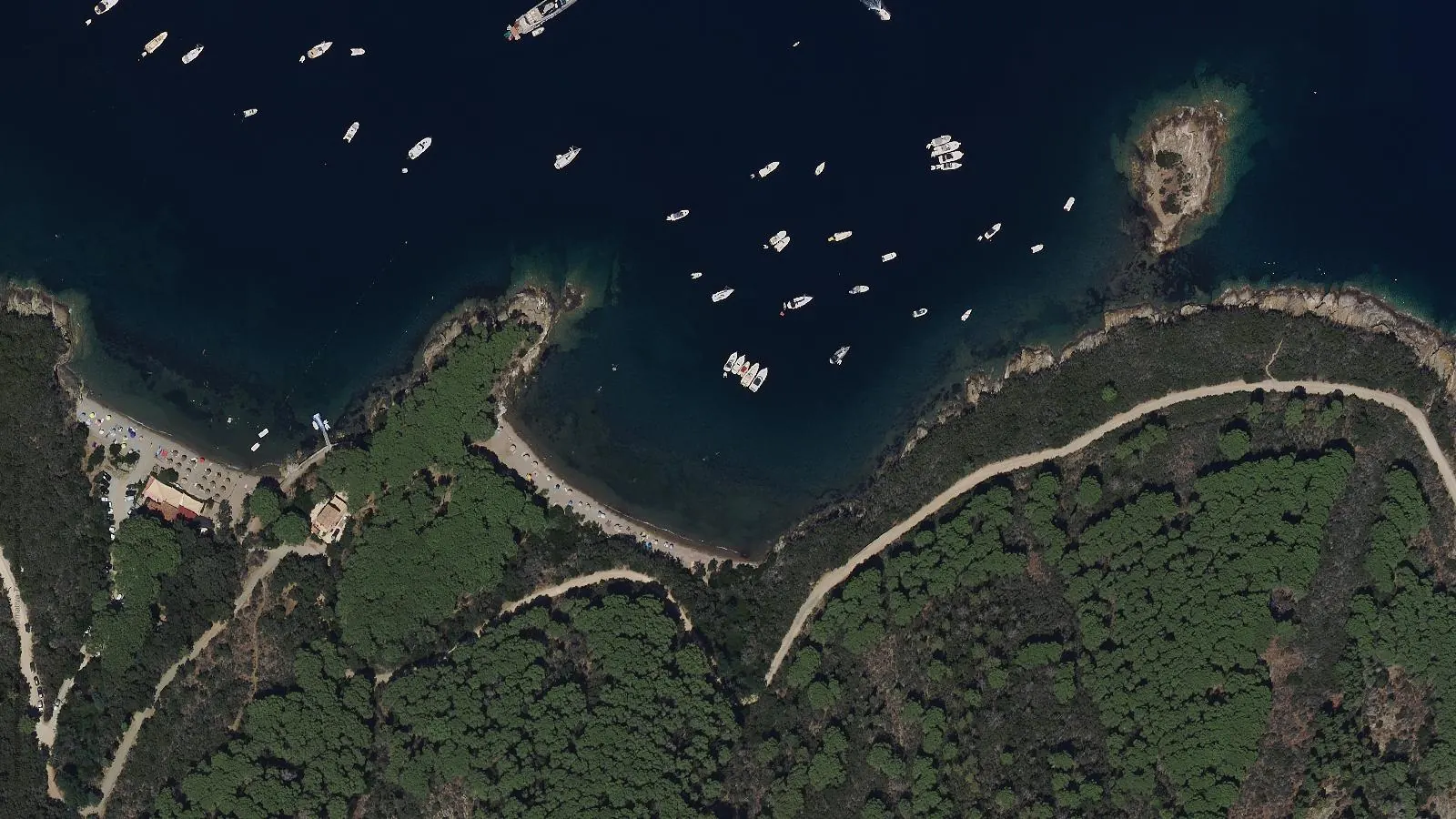 Luftbild von Spiaggia di Istia