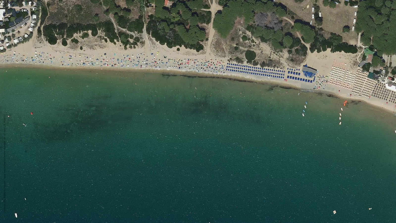 Luftbild von Spiaggia di Lacona