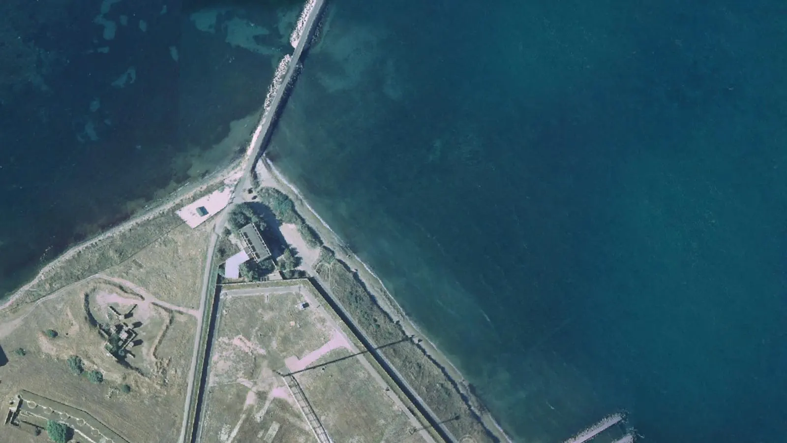 Luftbild von Strand von Molo polimeri
