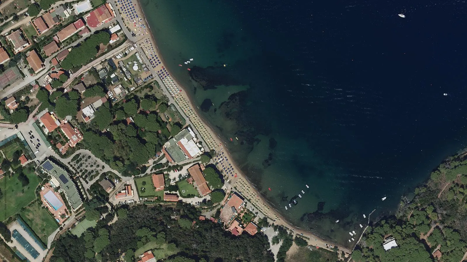 Vista aerea di Spiaggia di Naregno