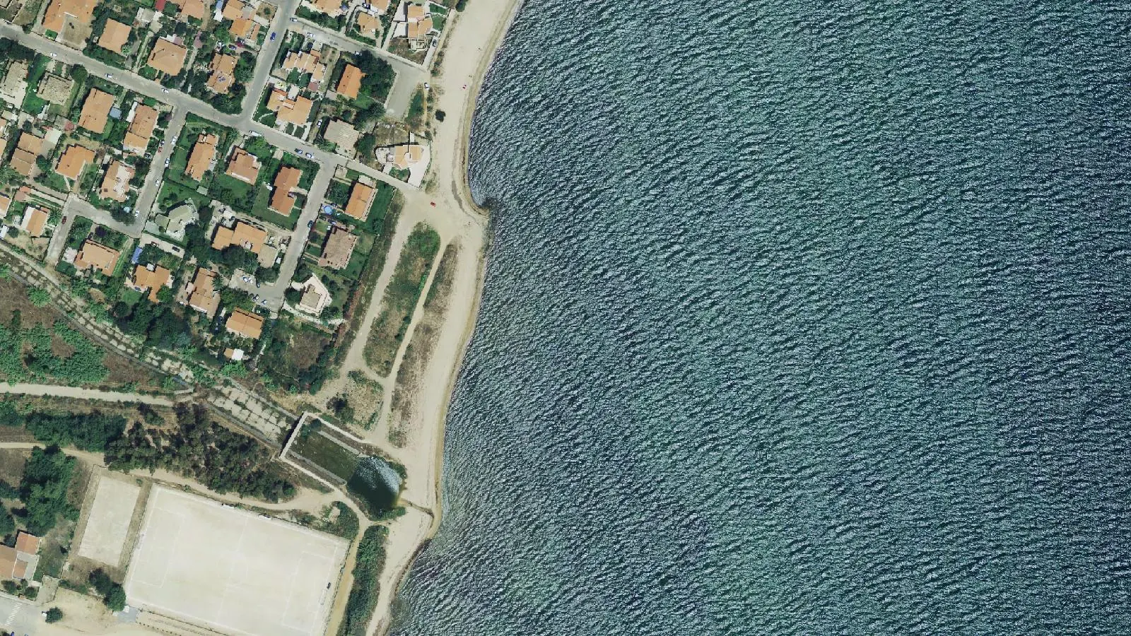 Luftbild von Strand von Su Loi