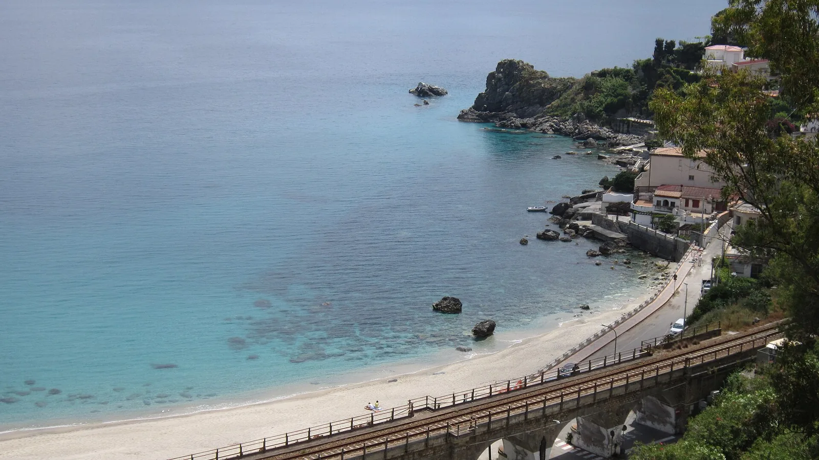 Spiaggia Caminia