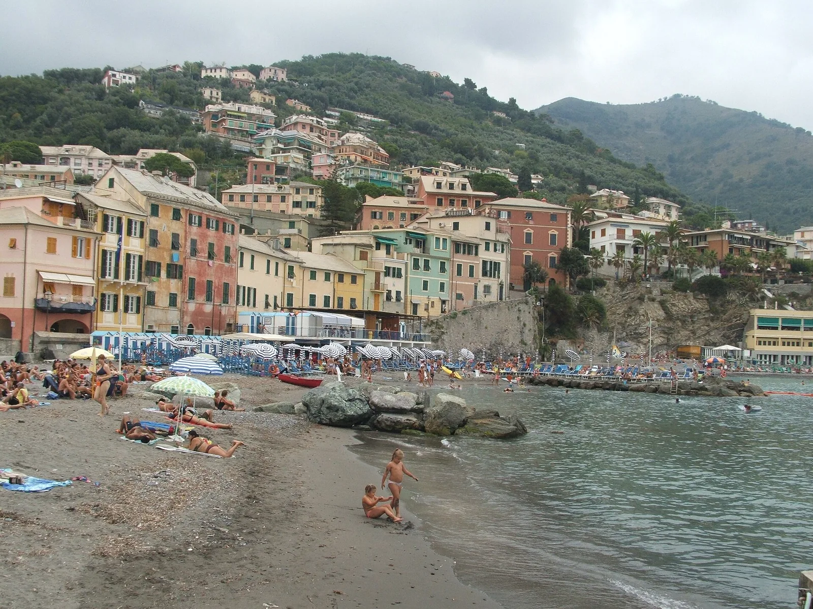 Bogliasco beach