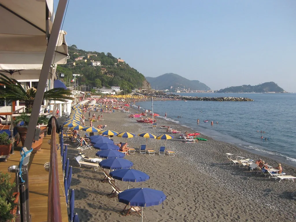 Cavi beach