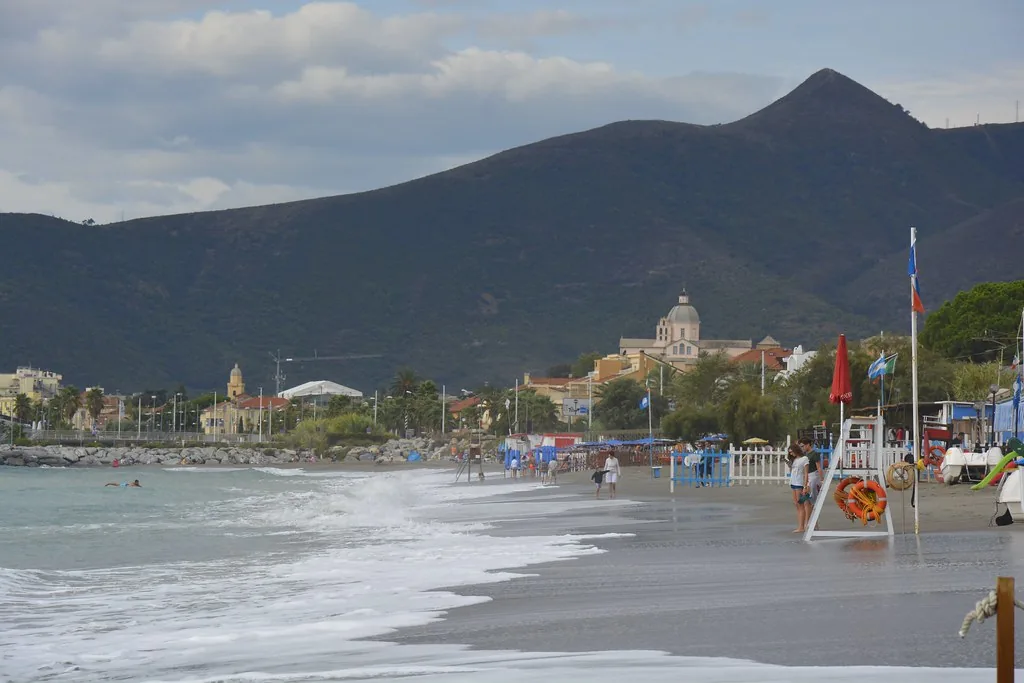 Loano beach