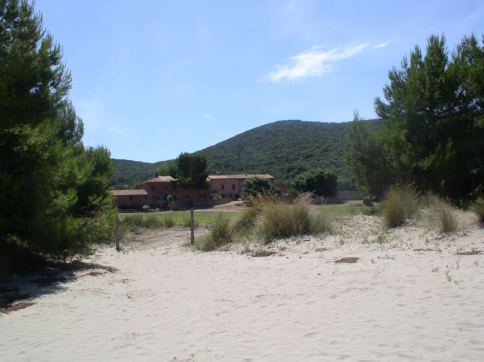 Magliano in Toscana beach