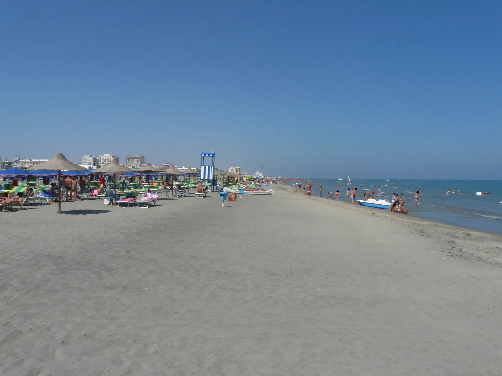 Margherita di Savoia beach