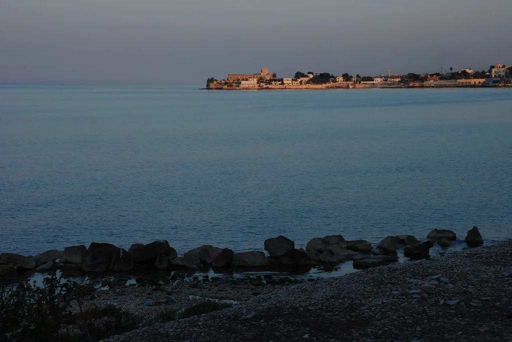 Trani beach