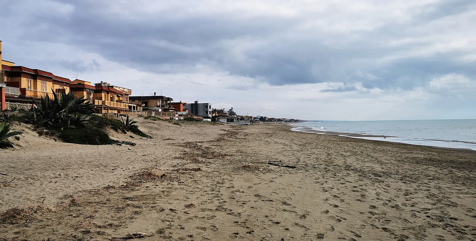 Strand von Villaggio Tognazzi